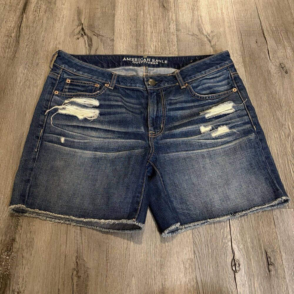American Eagle Cut Off Blue Jean Shorts Size 12 Distressed 90s Boyfriend Short